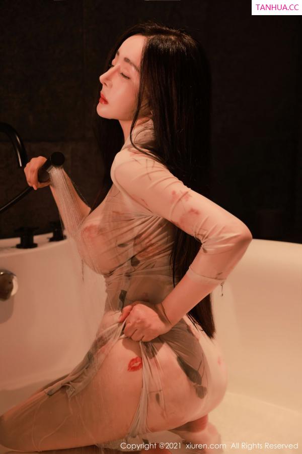 允薾  [XiuRen]高清写真图 2021.09.27 No.4002 允薾第24张图片